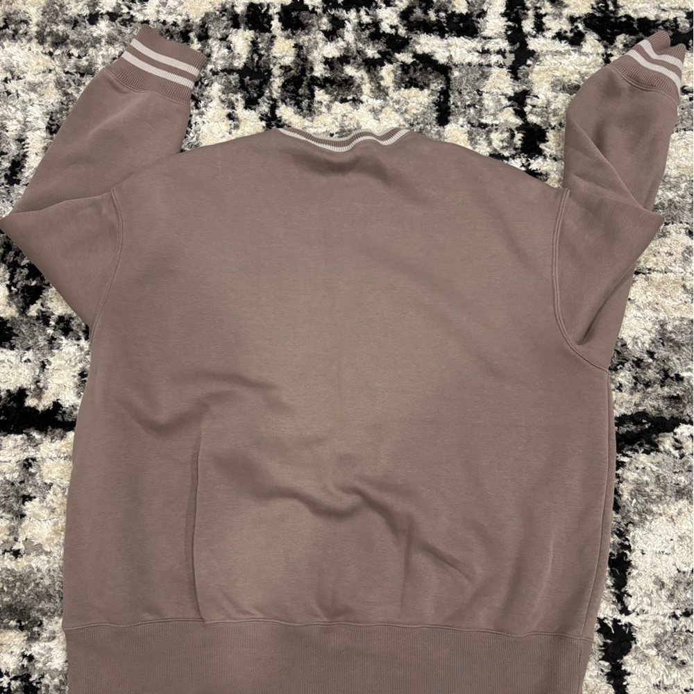 Nike Brown Crewneck Sweatshirt with White Stripe Accents - Picture 4 of 4
